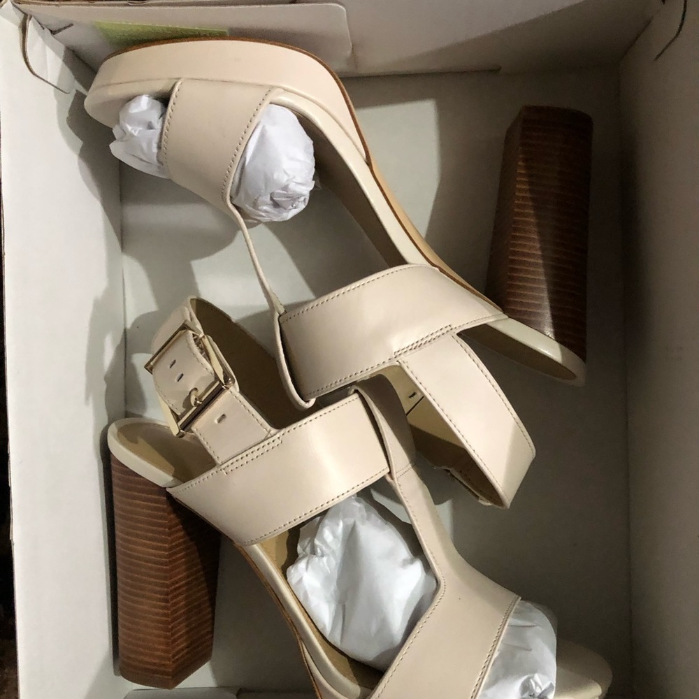 Brand new Michael kors heels